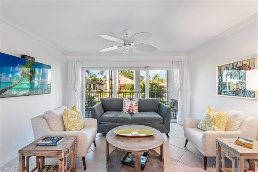 4022 BELAIR LN 4 NAPLES, FL 34103