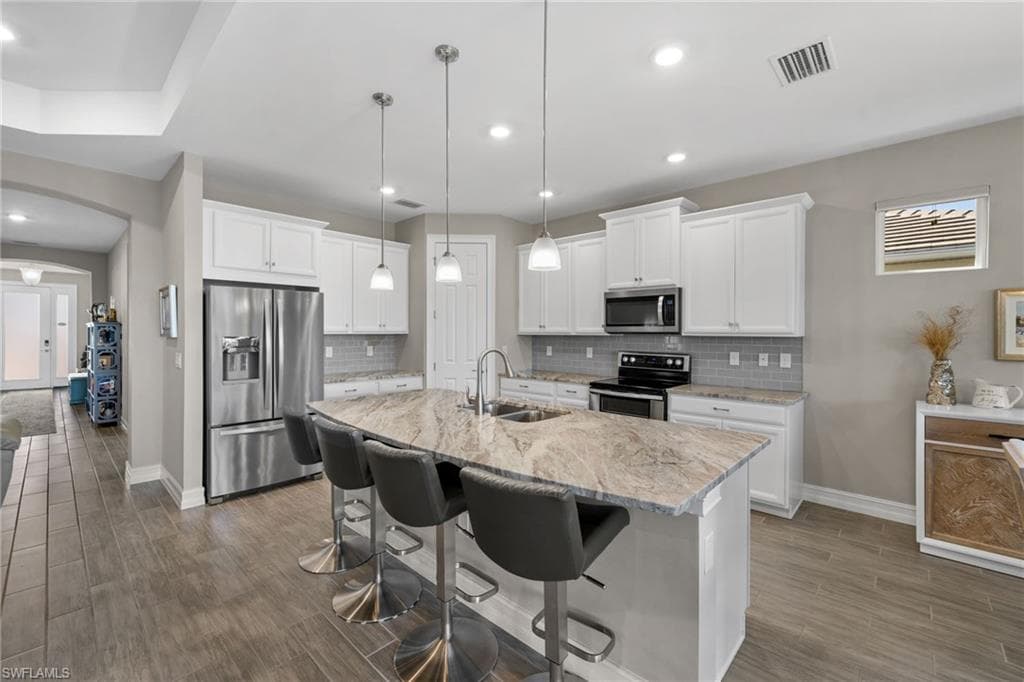 16515 Crescent Beach WAY BONITA SPRINGS, FL 34135