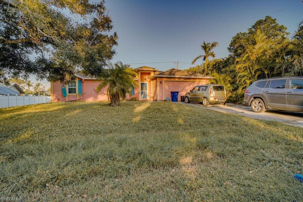 5444 Avenue C BOKEELIA, FL 33922