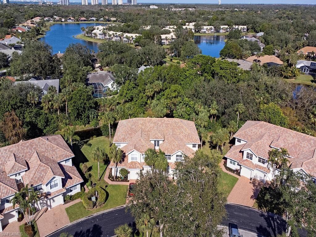 3470 Ballybridge CIR 202 BONITA SPRINGS, FL 34134