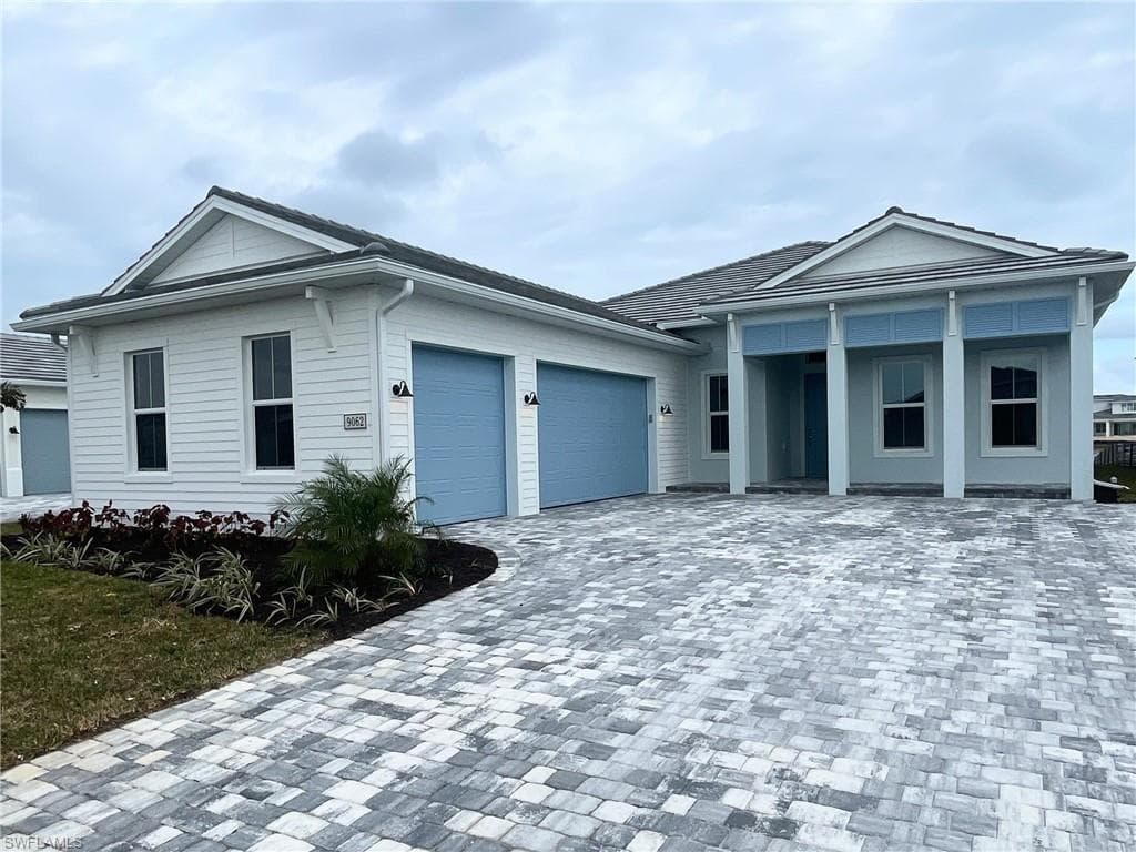 9062 Kite LN NAPLES, FL 34114