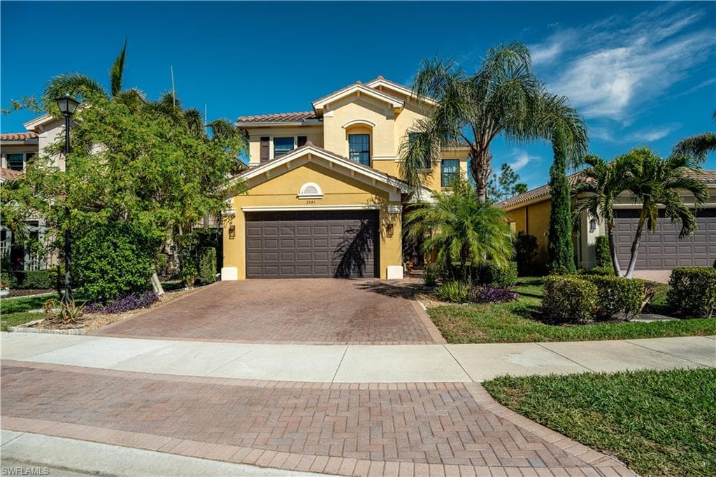 3341 Baltic DR NAPLES, FL 34119
