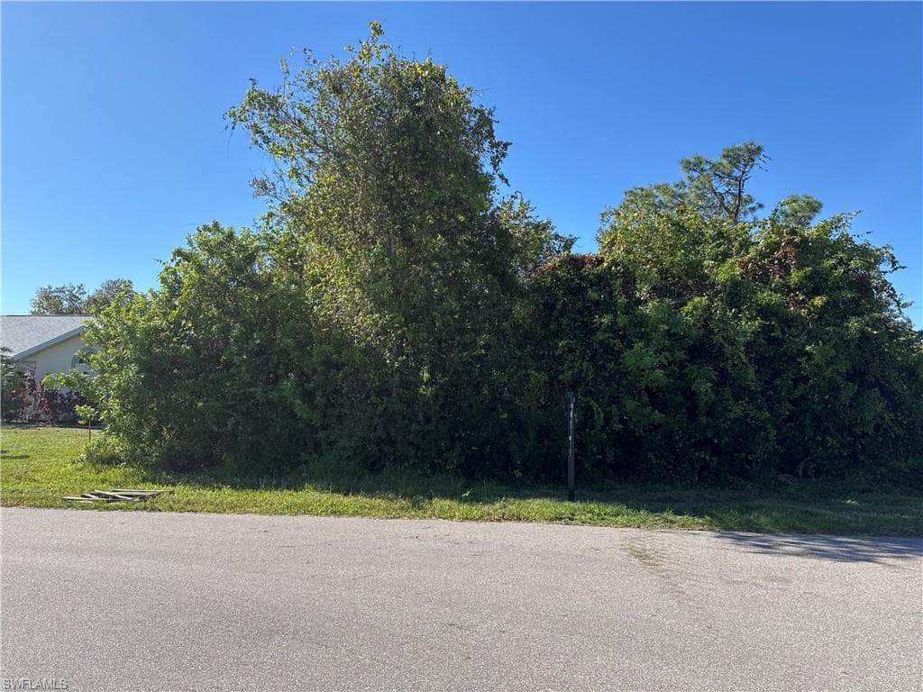 143 Rosemary ST PORT CHARLOTTE, FL 33954