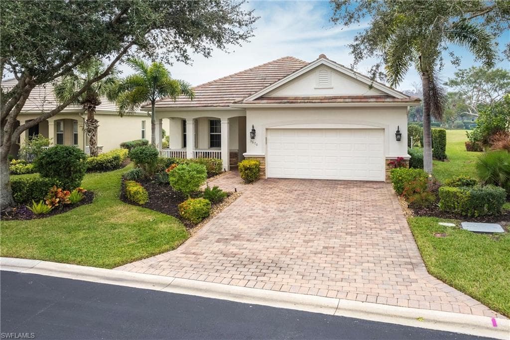 3670 Lakeview Isle CT FORT MYERS, FL 33905