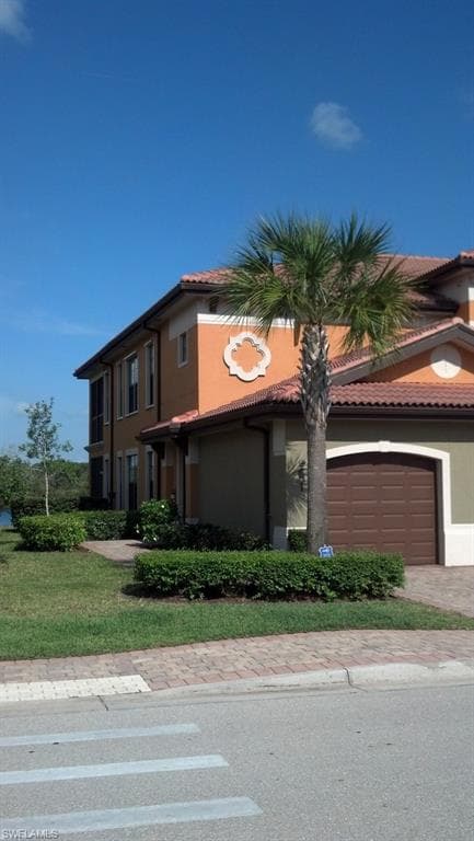 1284 Verde DR 1 NAPLES, FL 34105
