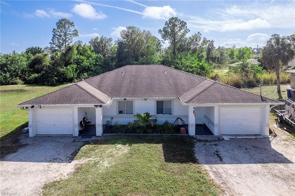 2213/2215 Leda AVE S LEHIGH ACRES, FL 33973
