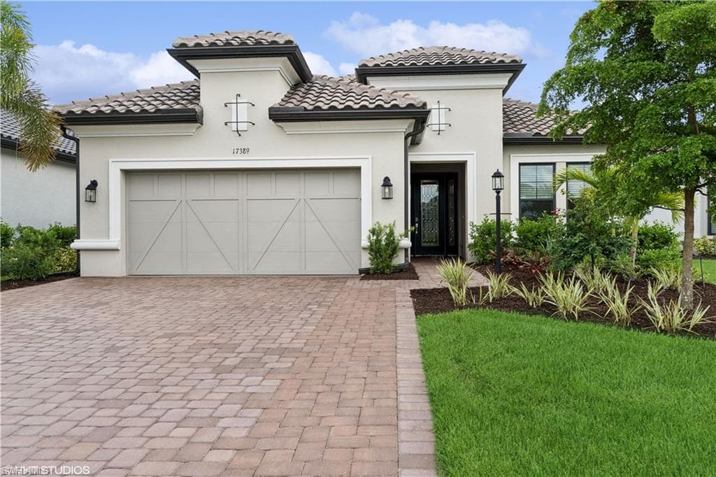 17389 Caravita LN FORT MYERS, FL 33913