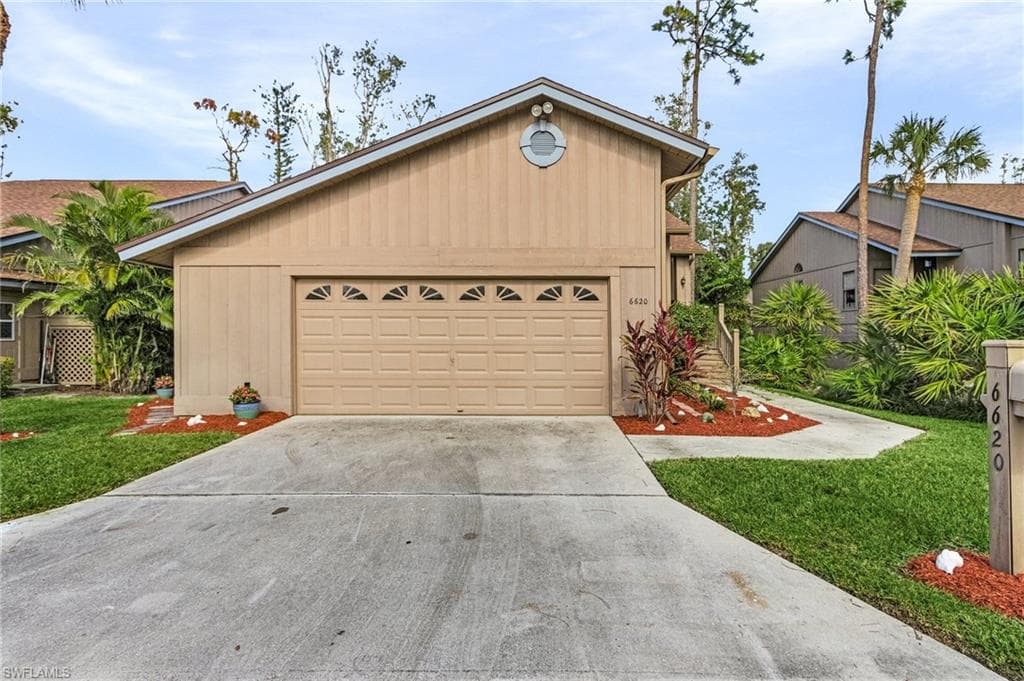 6620 Seawind DR FORT MYERS, FL 33908