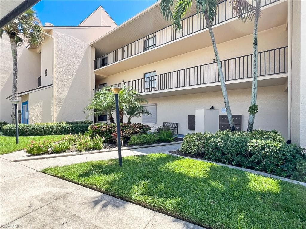 13276 White Marsh LN 3524 FORT MYERS, FL 33912