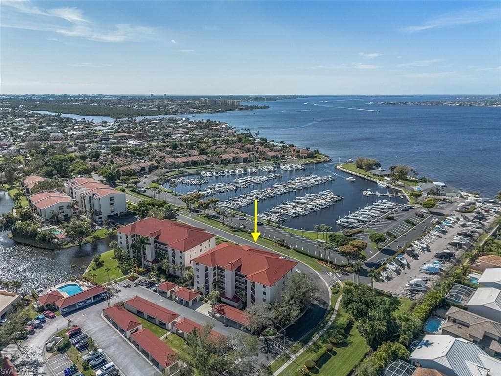 9435 Sunset Harbor LN 242 FORT MYERS, FL 33919