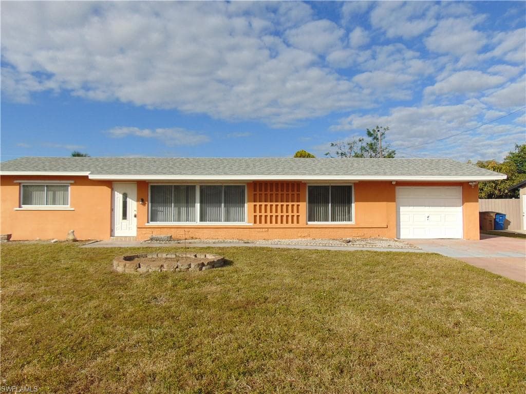 1415 Huntdale ST E LEHIGH ACRES, FL 33936