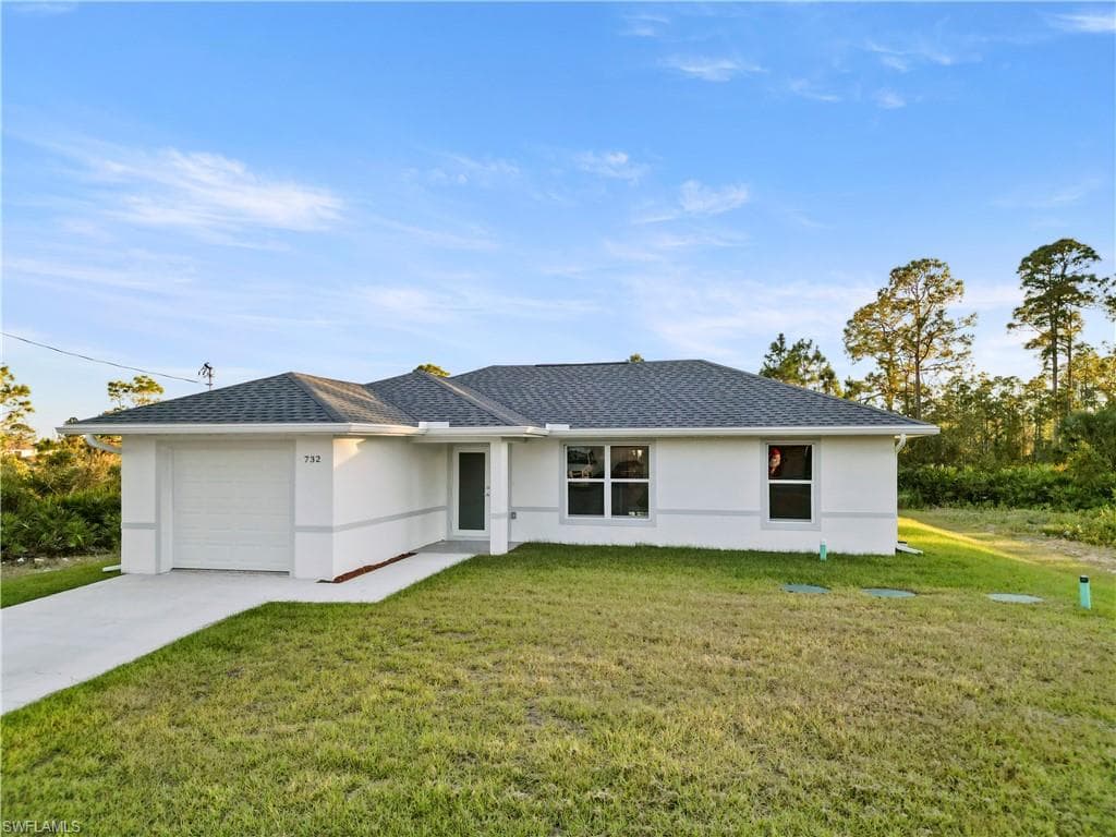 732 Asher ST E LEHIGH ACRES, FL 33974