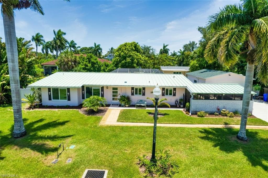1232 Carlene AVE FORT MYERS, FL 33901