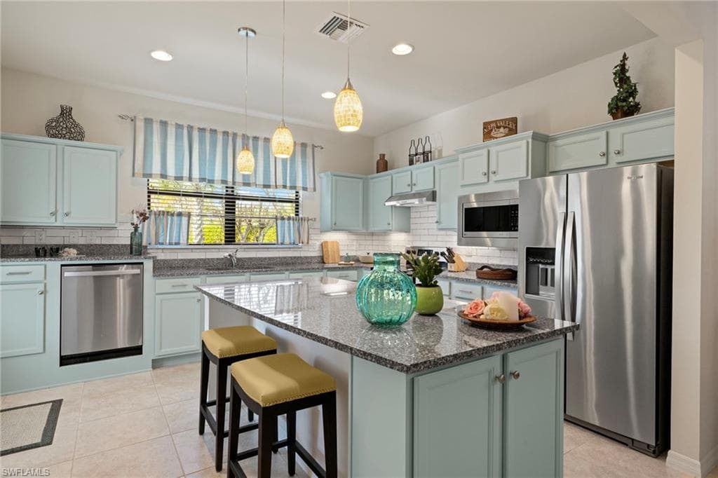 10980 Glenhurst ST FORT MYERS, FL 33913