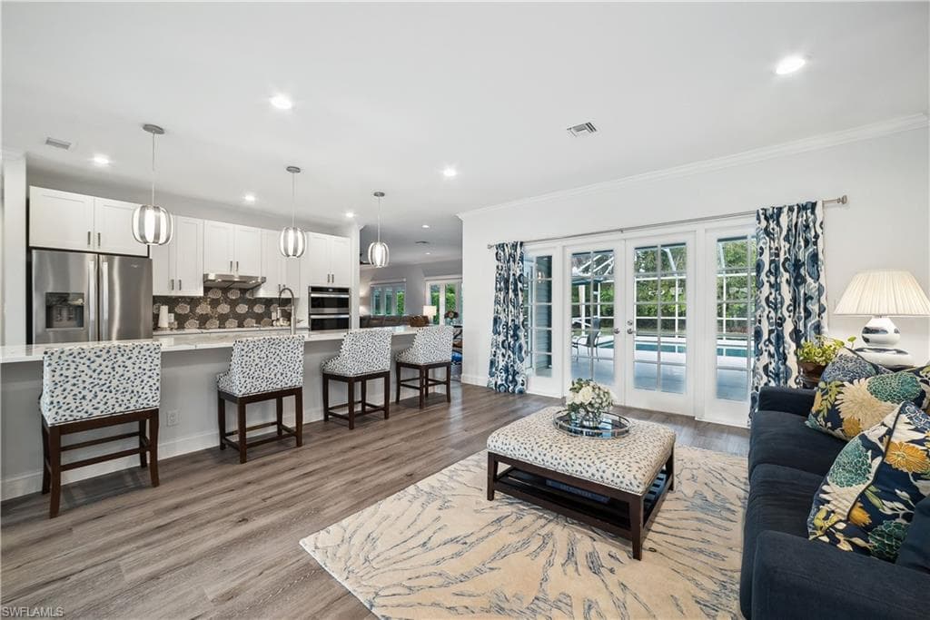 1913 Princess CT NAPLES, FL 34110