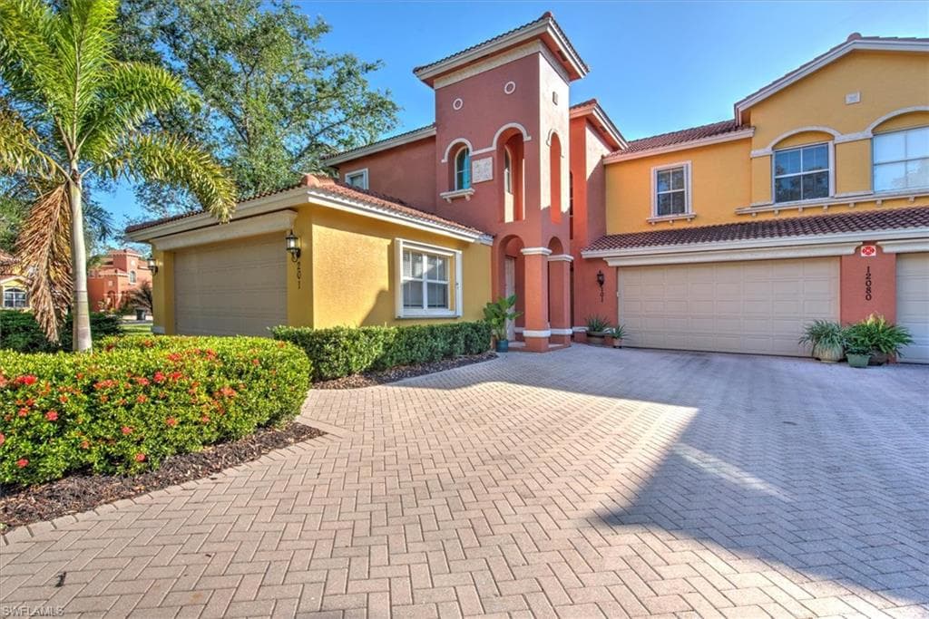 12080 Lucca ST 201 FORT MYERS, FL 33966