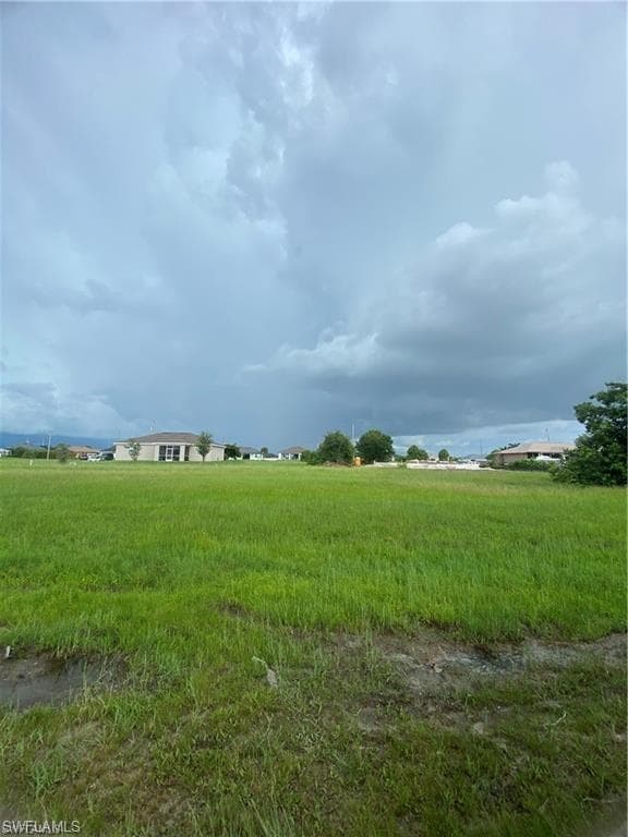 421 NW 25th PL CAPE CORAL, FL 33993