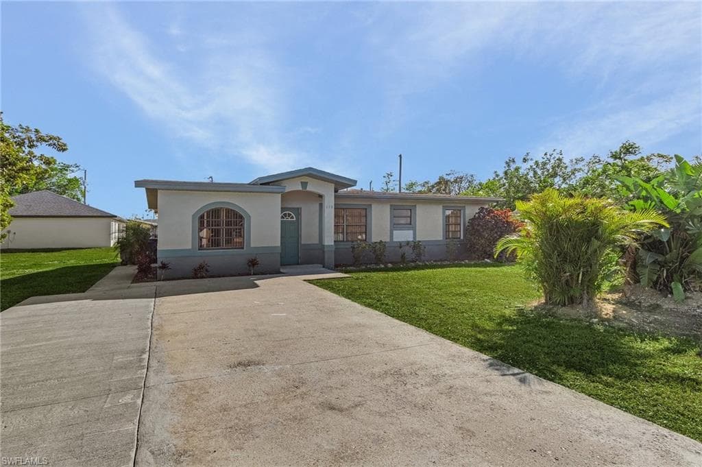 116 McKinley AVE LEHIGH ACRES, FL 33936