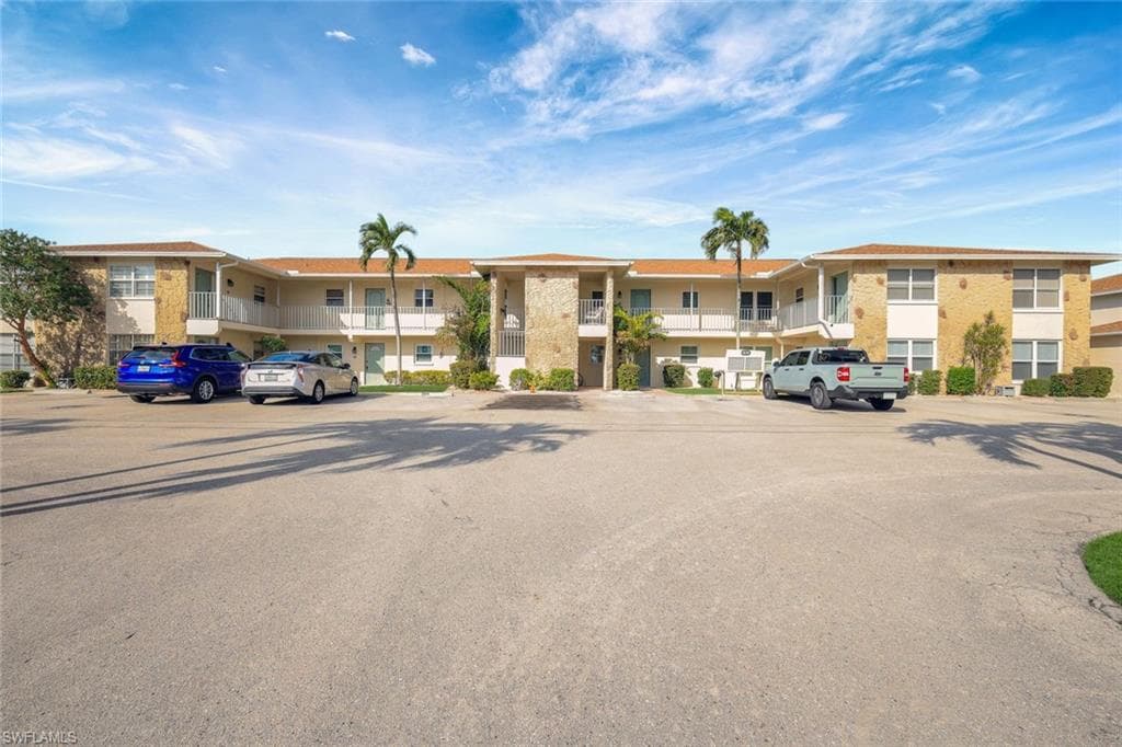 1639 Beach PKWY 103 CAPE CORAL, FL 33904