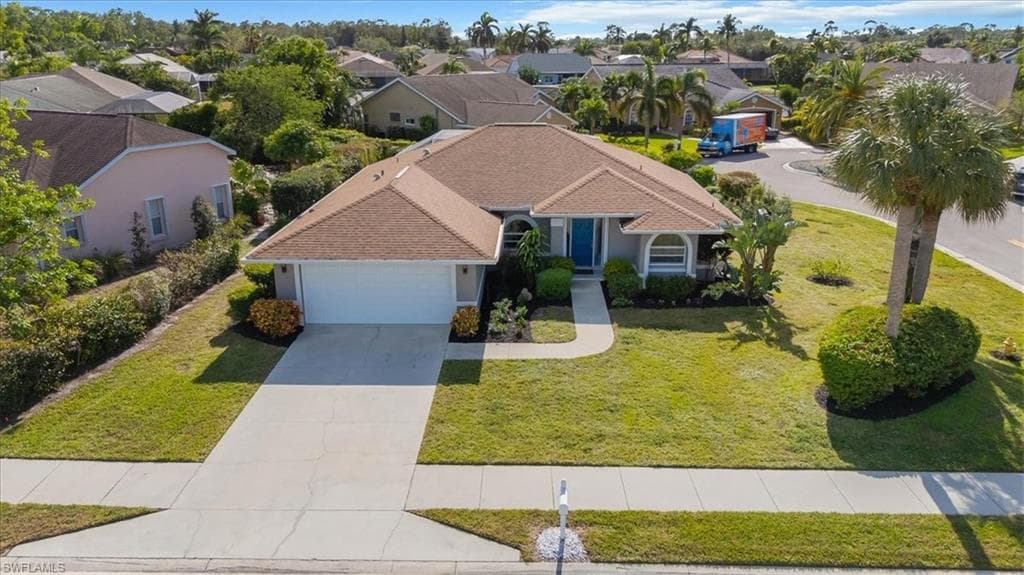1835 Piccadilly Circus NAPLES, FL 34112
