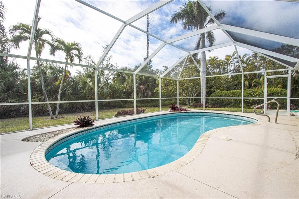 1380 Albatross RD SANIBEL, FL 33957
