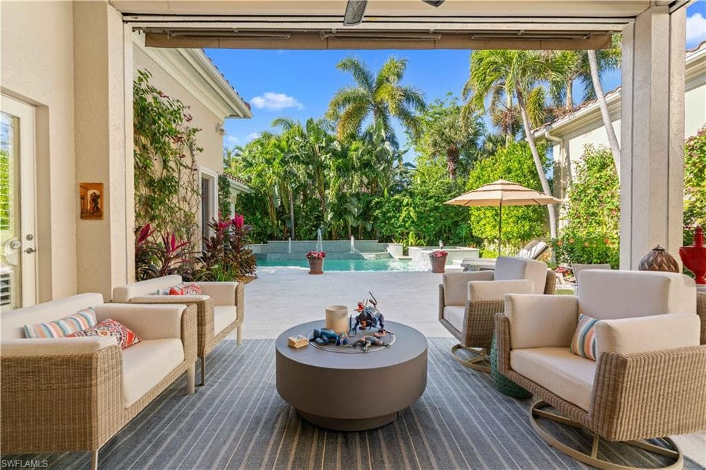 9009 Terranova DR NAPLES, FL 34109