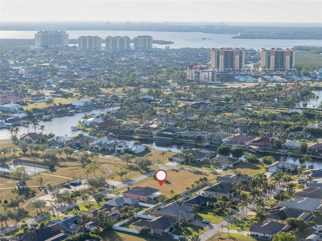 5304 SW 17th PL CAPE CORAL, FL 33914