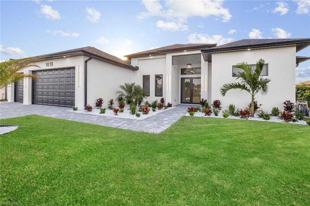 1618 SW 15th AVE CAPE CORAL, FL 33991