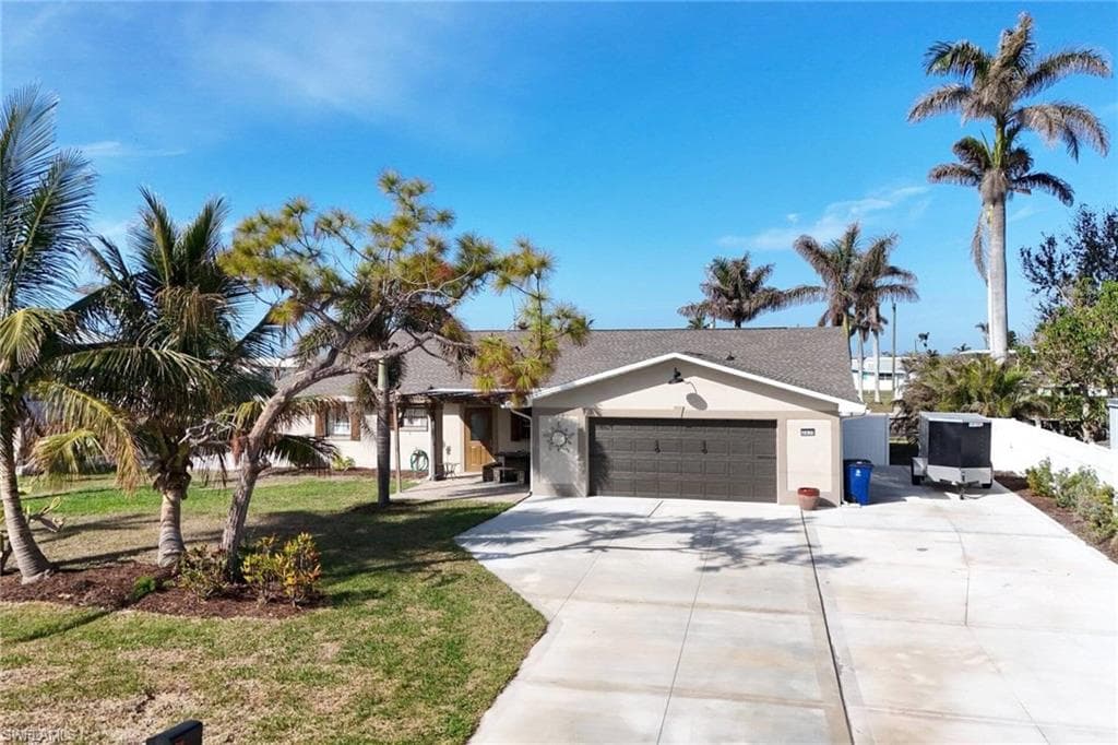2471 Sanibel BLVD ST. JAMES CITY, FL 33956