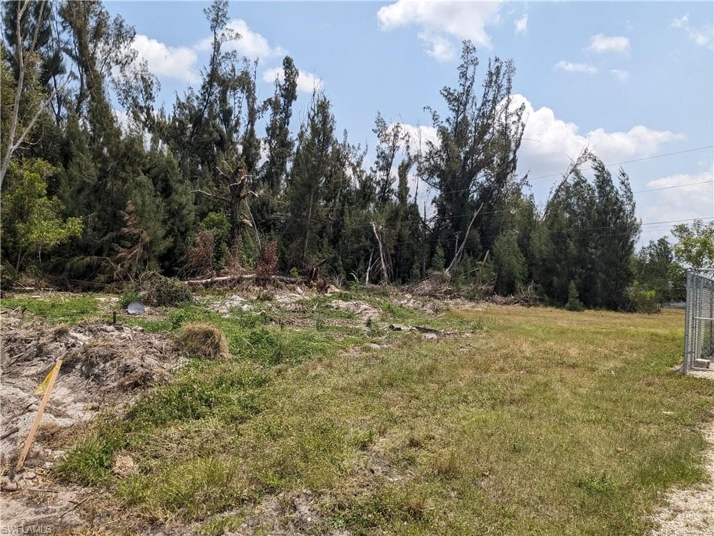 1709 NW 1st PL CAPE CORAL, FL 33993