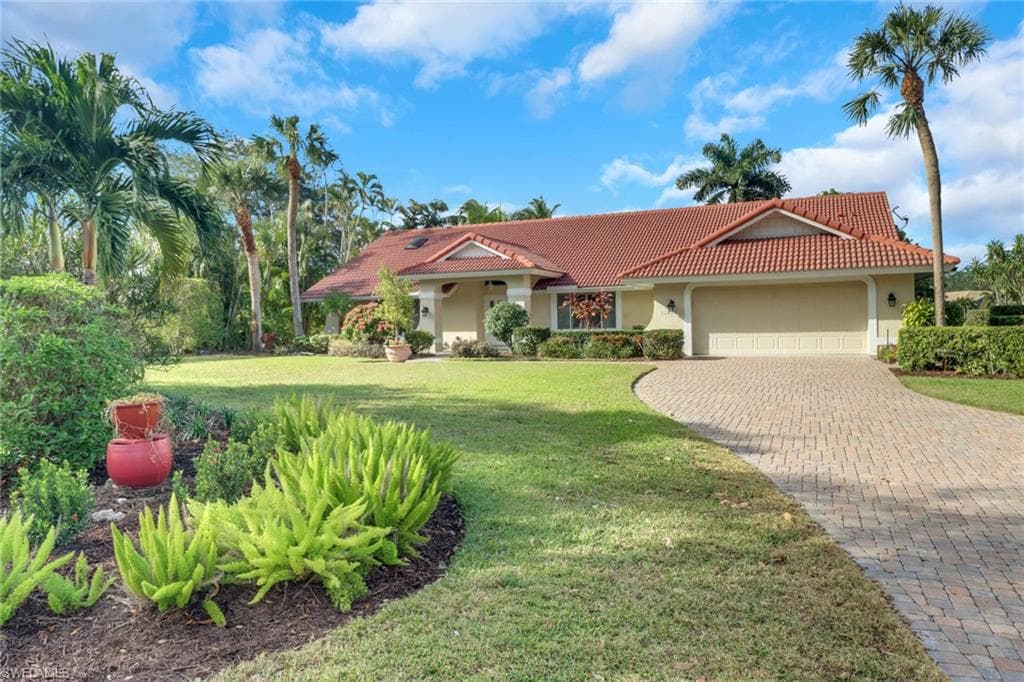 11477 Mallard CT NAPLES, FL 34119