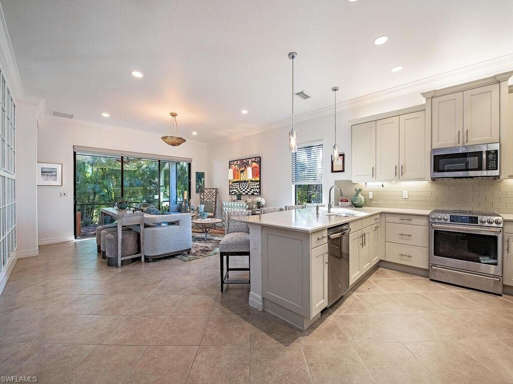 13404 MONTICELLO BLVD NAPLES, FL 34109