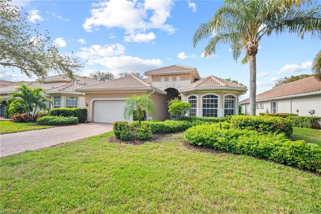 6789 Bent Grass DR NAPLES, FL 34113