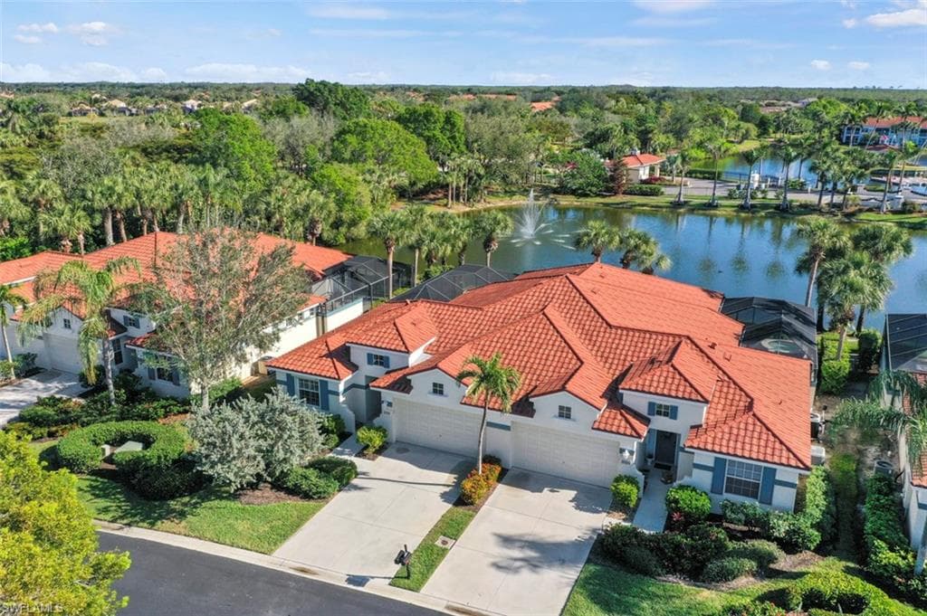 10280 Cape Roman RD 101 BONITA SPRINGS, FL 34135