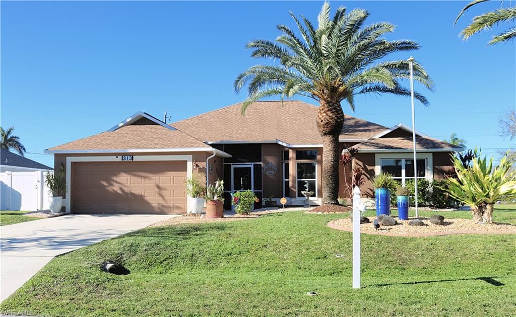 313 SE 24th ST CAPE CORAL, FL 33990