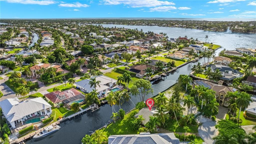 1685 Mullet CT NAPLES, FL 34102