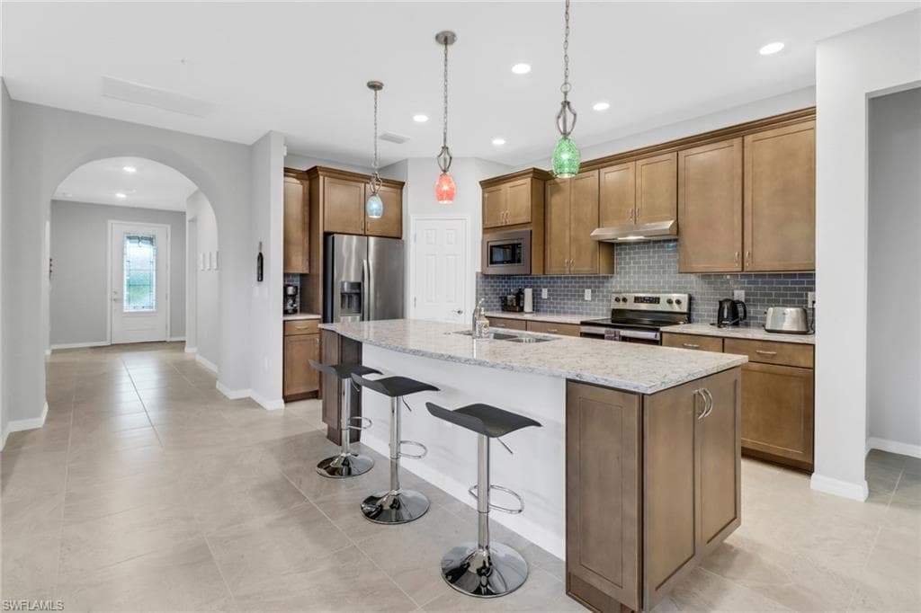 11801 Clifton TER FORT MYERS, FL 33913