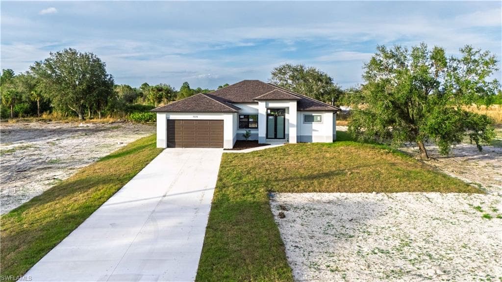 7572 6th TER LABELLE, FL 33935