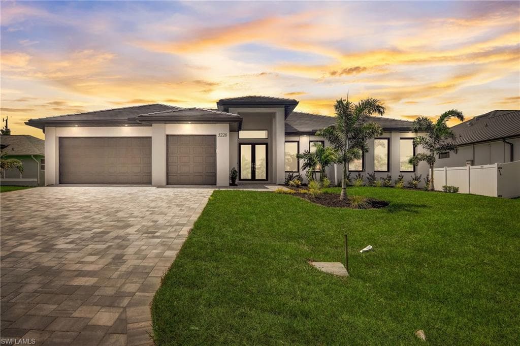 5228 SW 19th AVE CAPE CORAL, FL 33914