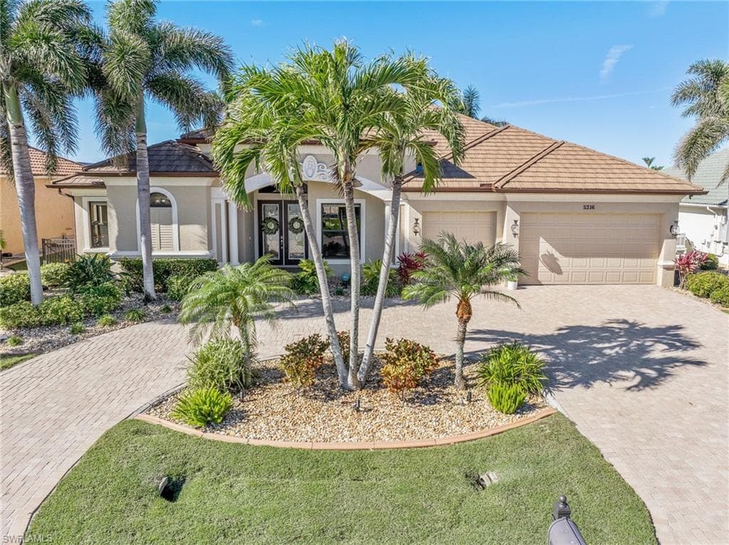 5216 SW 8th PL CAPE CORAL, FL 33914