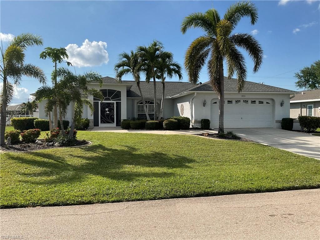 3920 SE 2nd PL CAPE CORAL, FL 33904