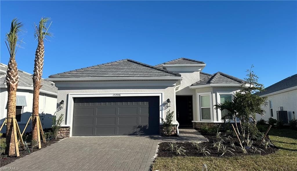 15706 Triesta LN NAPLES, FL 34114