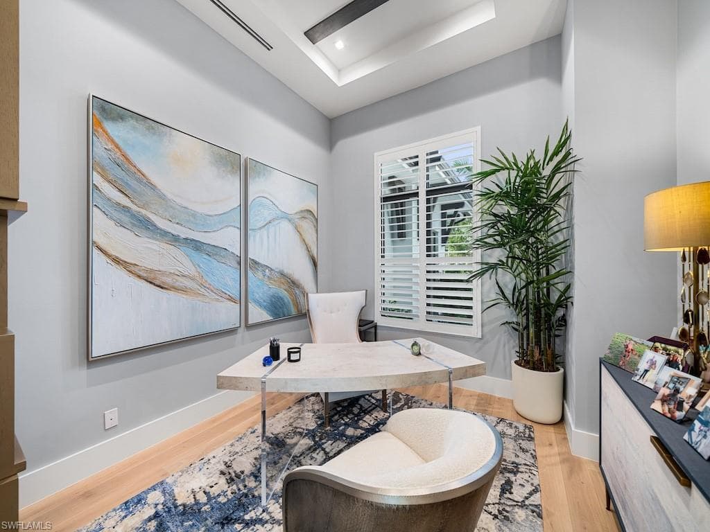 3300 Crayton RD NAPLES, FL 34103