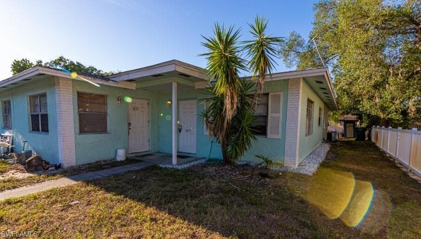 3675 Estey AVE NAPLES, FL 34104