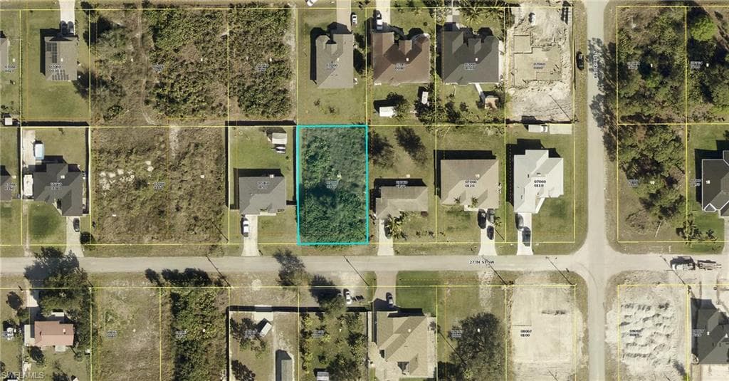 4006 27th ST SW LEHIGH ACRES, FL 33976