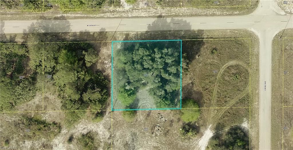 303 W 14th ST LEHIGH ACRES, FL 33972
