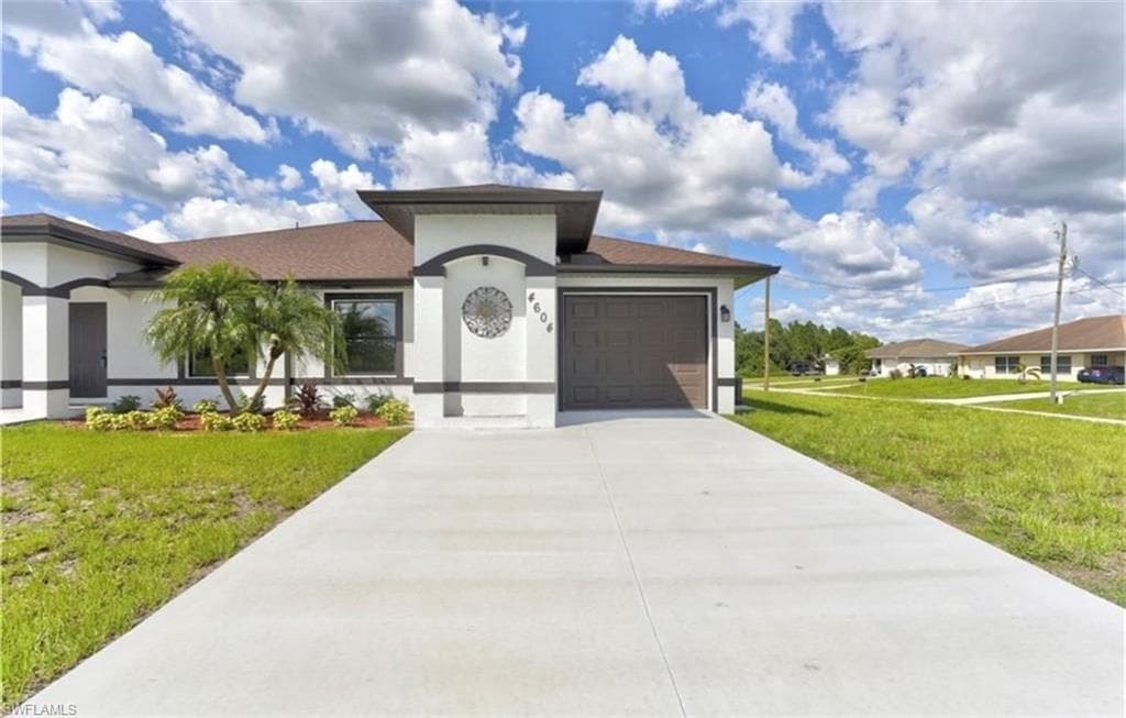 4520 29th ST SW LEHIGH ACRES, FL 33973
