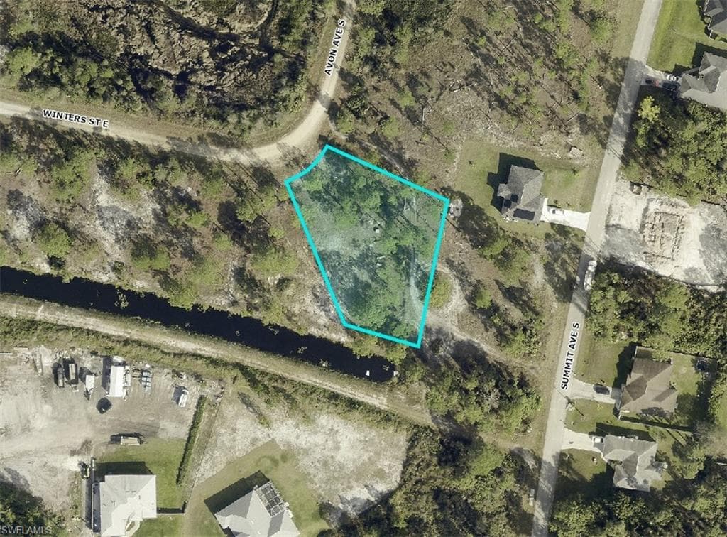 940 Winters ST E LEHIGH ACRES, FL 33974