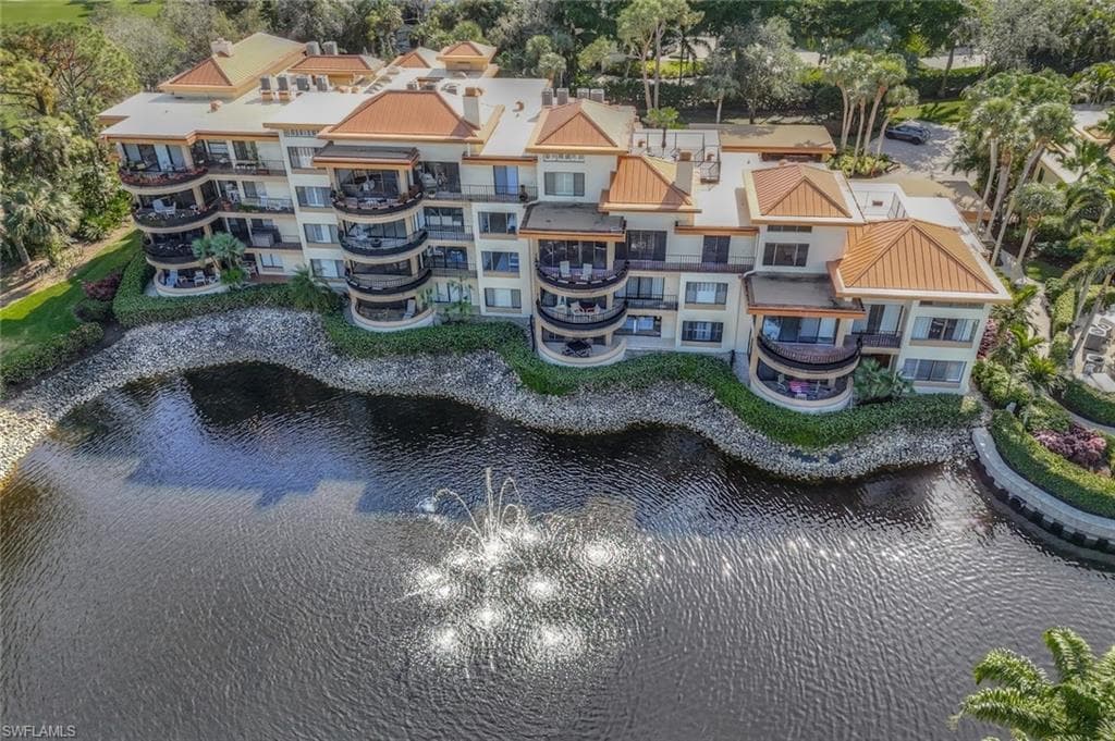 6710 Pelican Bay BLVD 412 NAPLES, FL 34108