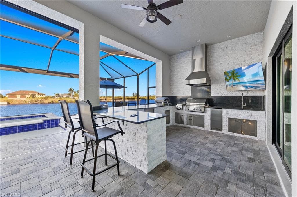 1718 43rd AVE CAPE CORAL, FL 33993